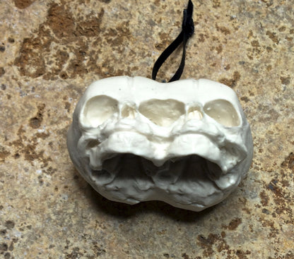 Conjoined Twins Fetal Skull Ornament, Resin Sculpture | Gothic Fantasy Skull Figurine |Conjoined Skull Ornament for Fantasy and Gothic Decor