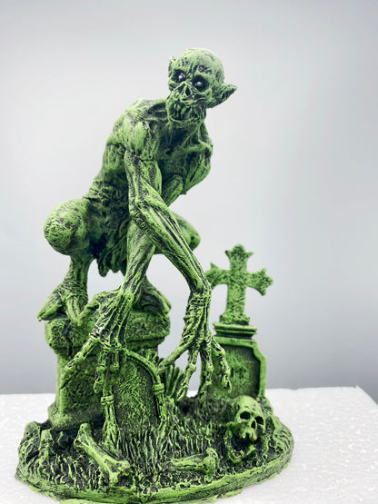 H.P. Lovecraft’s Ghoul Statue, Hand Painted Sculpture | Cthulhu Mythos Monster Figurine | Lovecraftian Horror Decor and Gamer Gift