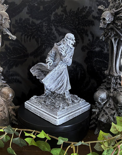 Dracula: Nosferatu Statue,Resin Sculpture | Legendary Vampire Figurine | Victorian Gothic Undead Creature| Dark Art Gift Spooky Home Decor